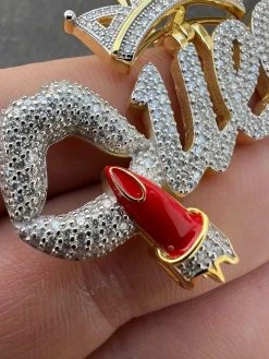 MOISSANITE 925 Silver/Gold/Rose Iced Queen W. Crown & Lipstick Pendant Necklace 25 MOISSANITE 925 Silver/Gold/Rose Iced Queen W. Crown & Lipstick Pendant Necklace -Harlem Bling Shop harlembling moissanite 925 silvergoldrose iced queen w crown and lipstick pendant necklace 06793.1674841808