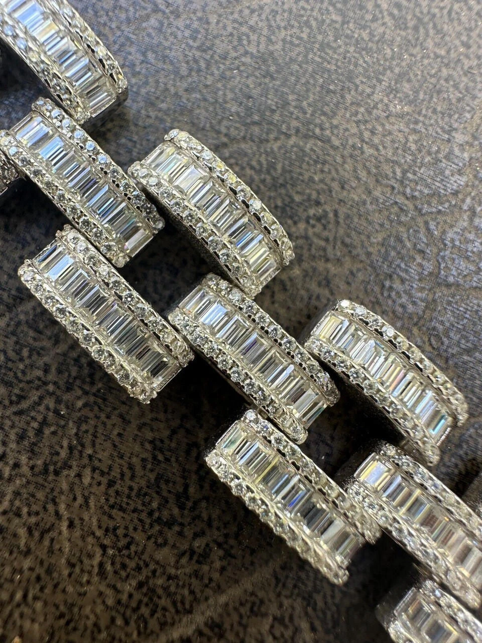 MOISSANITE Baguette 14mm Mens Iced Panther Link Presidential Bracelet Hip Hop 10 MOISSANITE Baguette 14mm Mens Iced Panther Link Presidential Bracelet Hip Hop - Image 8