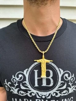 MOISSANITE Christ The Redeemer 925 Silver/ Yellow Rose Gold Necklace Jesus Piece 23 MOISSANITE Christ The Redeemer 925 Silver/ Yellow Rose Gold Necklace Jesus Piece -Harlem Bling Shop harlembling moissanite christ the redeemer 925 silver yellow rose gold necklace jesus piece 10831.1688858214