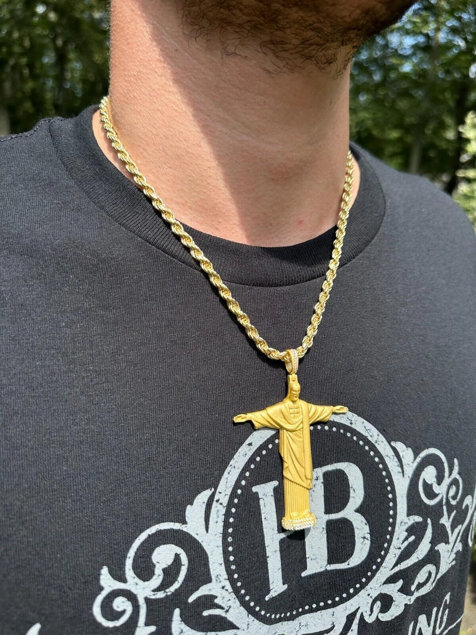 MOISSANITE Christ The Redeemer 925 Silver/ Yellow Rose Gold Necklace Jesus Piece 15 MOISSANITE Christ The Redeemer 925 Silver/ Yellow Rose Gold Necklace Jesus Piece - Image 13