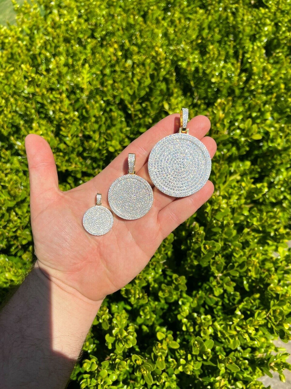 MOISSANITE Gold Vermeil Out Iced Round HipHop Pendant Necklace Pass Diamond Test 5 MOISSANITE Gold Vermeil Out Iced Round HipHop Pendant Necklace Pass Diamond Test - Image 3