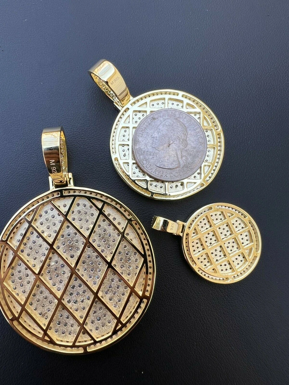 MOISSANITE Gold Vermeil Out Iced Round HipHop Pendant Necklace Pass Diamond Test 10 MOISSANITE Gold Vermeil Out Iced Round HipHop Pendant Necklace Pass Diamond Test - Image 8