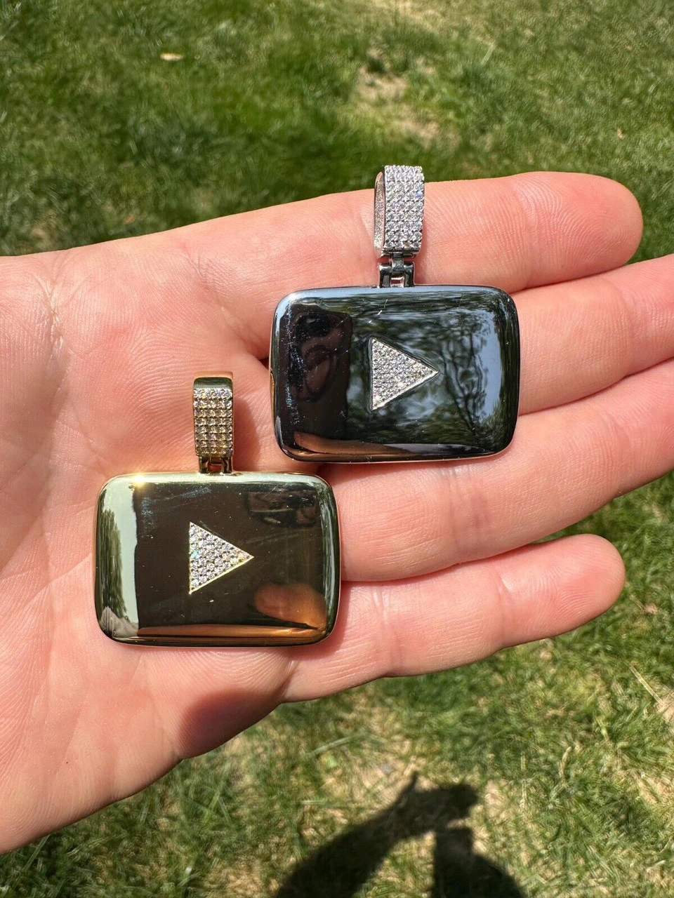 MOISSANITE Iced Youtube Play Button Pendant Real 925 Silver/Gold Plated Necklace 15 MOISSANITE Iced Youtube Play Button Pendant Real 925 Silver/Gold Plated Necklace - Image 13