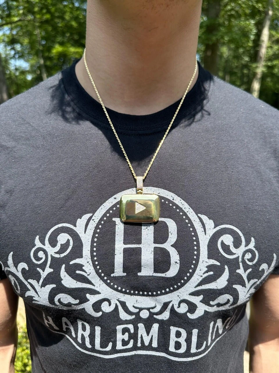 MOISSANITE Iced Youtube Play Button Pendant Real 925 Silver/Gold Plated Necklace 6 MOISSANITE Iced Youtube Play Button Pendant Real 925 Silver/Gold Plated Necklace - Image 4