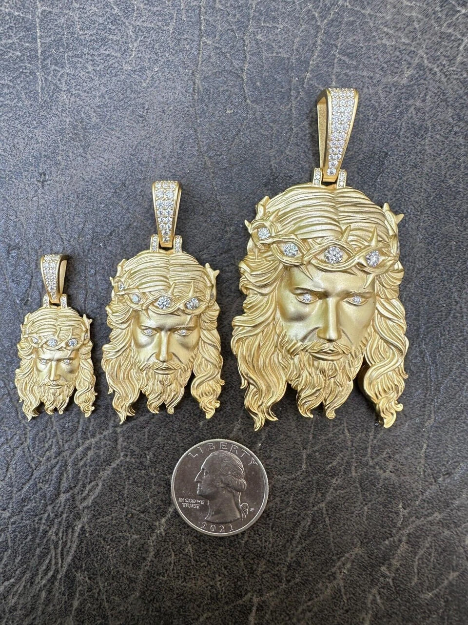 MOISSANITE Jesus Piece Iced Pendant Necklace - 14k Gold Vermeil Real 925 Sterling Silver -Sandblasted Matte Finish 6 MOISSANITE Jesus Piece Iced Pendant Necklace - 14k Gold Vermeil Real 925 Sterling Silver -Sandblasted Matte Finish - Image 4