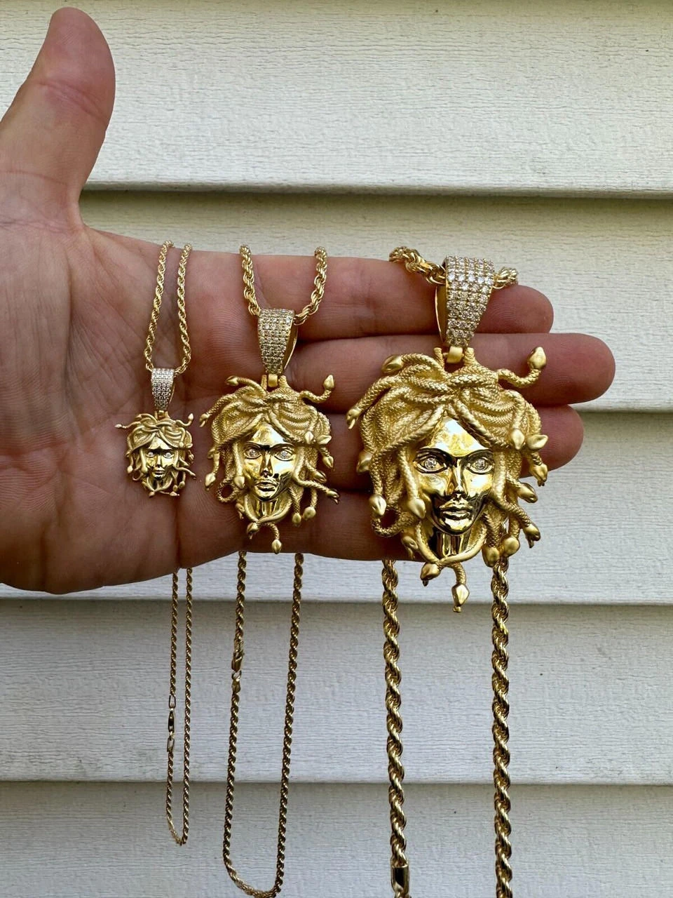 MOISSANITE Medusa Head Pendant - Iced Necklace Real 14k Gold Vermeil 925 Silver 9 MOISSANITE Medusa Head Pendant - Iced Necklace Real 14k Gold Vermeil 925 Silver - Image 7