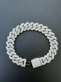 MOISSANITE Prong Cuban Link Bracelet 925 Silver Iced Pass Diamond Tester Hip Hop 21 MOISSANITE Prong Cuban Link Bracelet 925 Silver Iced Pass Diamond Tester Hip Hop -Harlem Bling Shop harlembling moissanite prong cuban link bracelet 925 silver iced pass diamond tester hip hop 71632.1664360993