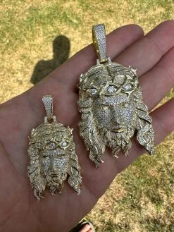 MOISSANITE Real 14k Gold Vermeil 925 Silver Iced Out Jesus Piece Pendant Necklace 27 MOISSANITE Real 14k Gold Vermeil 925 Silver Iced Out Jesus Piece Pendant Necklace -Harlem Bling Shop harlembling moissanite real 14k gold vermeil 925 silver iced out jesus piece pendant necklace 82943.1689463925