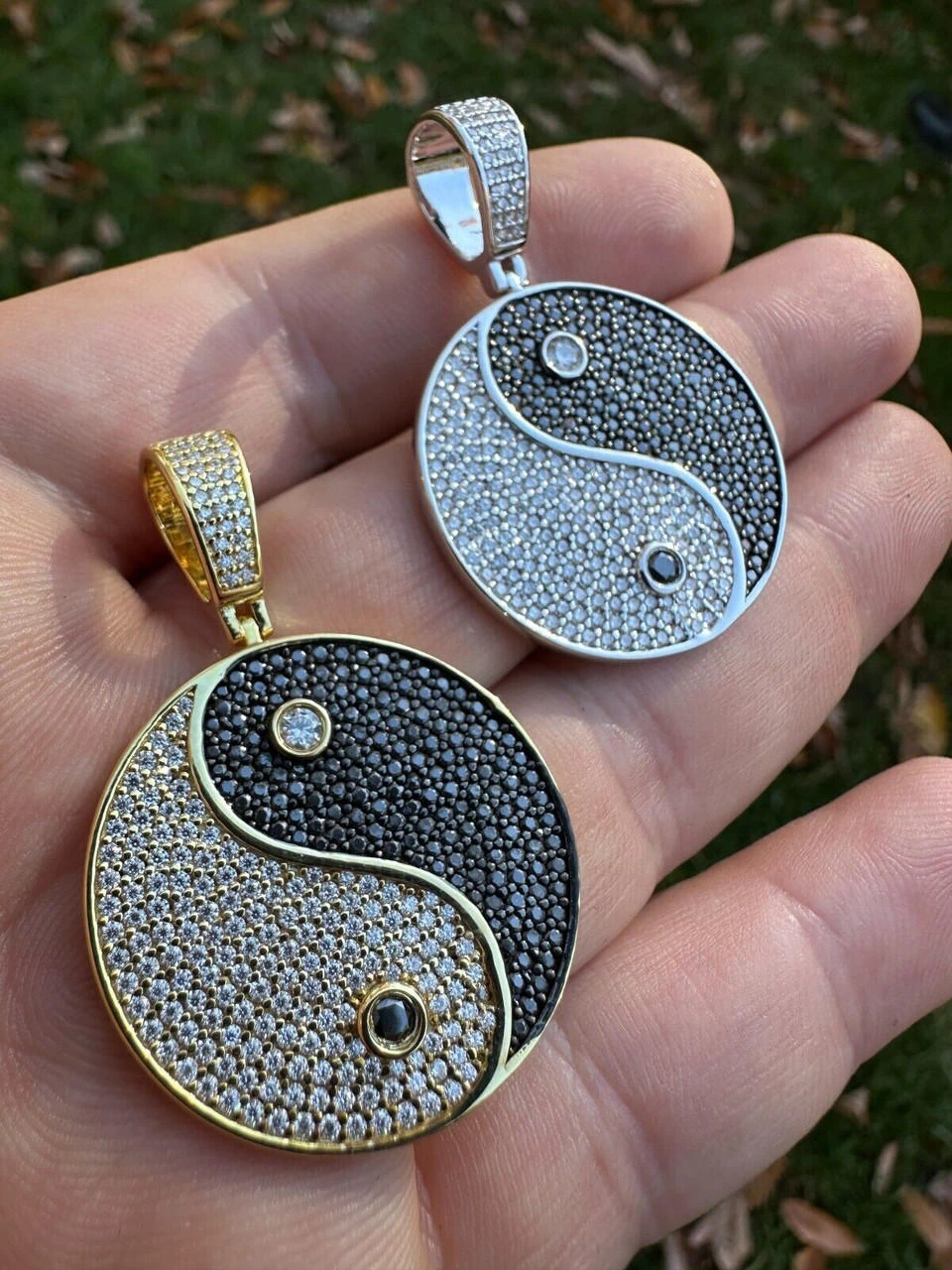 MOISSANITE Real 925 Silver / Gold Iced Ying Yang Chinese Symbol Pendant Necklace 17 MOISSANITE Real 925 Silver / Gold Iced Ying Yang Chinese Symbol Pendant Necklace - Image 15