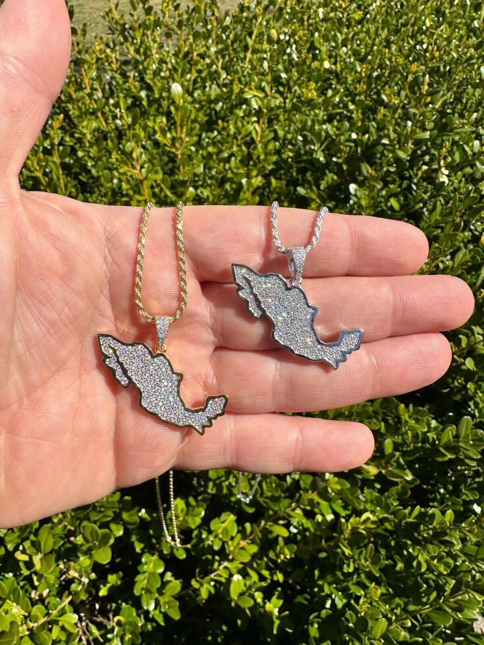 MOISSANITE Real 925 Silver / Gold Mexico Map Shape Flag Necklace Pendant Iced 4 MOISSANITE Real 925 Silver / Gold Mexico Map Shape Flag Necklace Pendant Iced - Image 2
