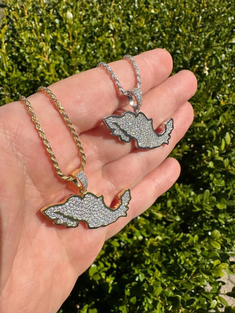 MOISSANITE Real 925 Silver / Gold Mexico Map Shape Flag Necklace Pendant Iced 19 MOISSANITE Real 925 Silver / Gold Mexico Map Shape Flag Necklace Pendant Iced - Image 17
