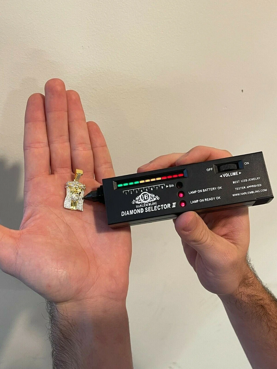 MOISSANITE Real 925 Silver Gold Small Jesus Piece Pendant Iced Pass Diamond Test 14 MOISSANITE Real 925 Silver Gold Small Jesus Piece Pendant Iced Pass Diamond Test - Image 12