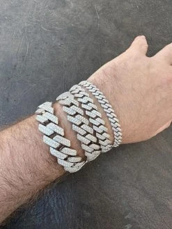 MOISSANITE Real Miami Cuban Link Prong Bracelet Iced Solid 925 Sterling Silver 37 MOISSANITE Real Miami Cuban Link Prong Bracelet Iced Solid 925 Sterling Silver -Harlem Bling Shop harlembling moissanite real miami cuban link prong bracelet iced solid 925 sterling silver 37015.1678474751