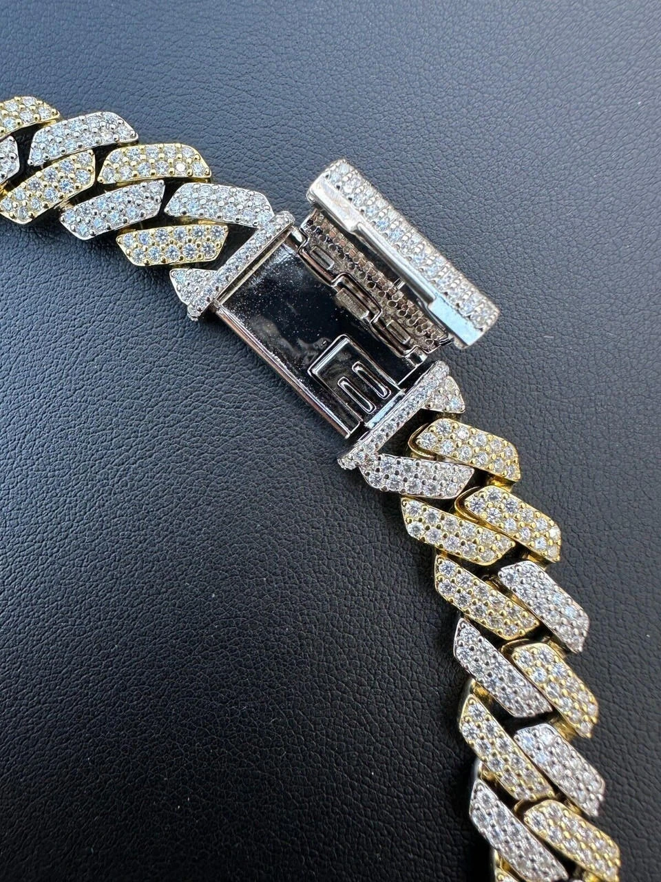 MOISSANITE Real Miami Cuban Link Prong Chain Iced Gold & 925 Silver Necklace 21 MOISSANITE Real Miami Cuban Link Prong Chain Iced Gold & 925 Silver Necklace - Image 19