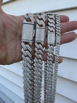 MOISSANITE Real Miami Cuban Link Prong Chain Iced Hip Hop 925 Silver Necklace 38 MOISSANITE Real Miami Cuban Link Prong Chain Iced Hip Hop 925 Silver Necklace -Harlem Bling Shop harlembling moissanite real miami cuban link prong chain iced hip hop 925 silver necklace 26806.1678474720