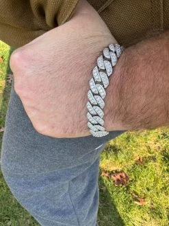 MOISSANITE Real Miami Cuban Prong Link Iced Hip Hop 925 Silver Bracelet 7-9" 41 MOISSANITE Real Miami Cuban Prong Link Iced Hip Hop 925 Silver Bracelet 7-9" -Harlem Bling Shop harlembling moissanite real miami cuban prong link iced hip hop 925 silver bracelet 7 9 72094.1702962278