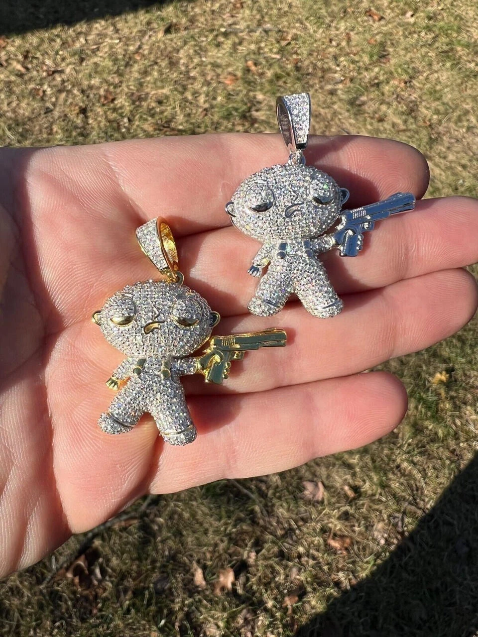 MOISSANITE Real Silver / Gold Stewie Griffin Family Guy Necklace Diamond Test ✅ 11 MOISSANITE Real Silver / Gold Stewie Griffin Family Guy Necklace Diamond Test ✅ - Image 9