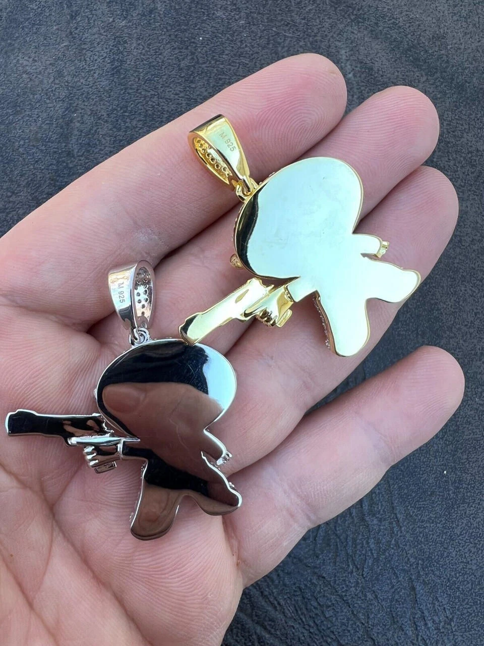 MOISSANITE Real Silver / Gold Stewie Griffin Family Guy Necklace Diamond Test ✅ 6 MOISSANITE Real Silver / Gold Stewie Griffin Family Guy Necklace Diamond Test ✅ - Image 4