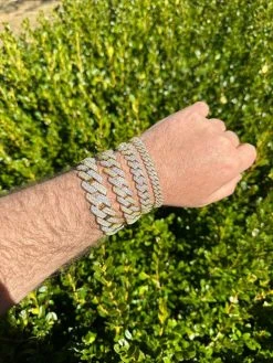 MOISSANITE Real Solid Miami Cuban Link Prong Bracelet Iced 14k Gold & 925 Silver -Harlem Bling Shop harlembling moissanite real solid miami cuban link prong bracelet iced 14k gold and 925 silver 33218.1678474766