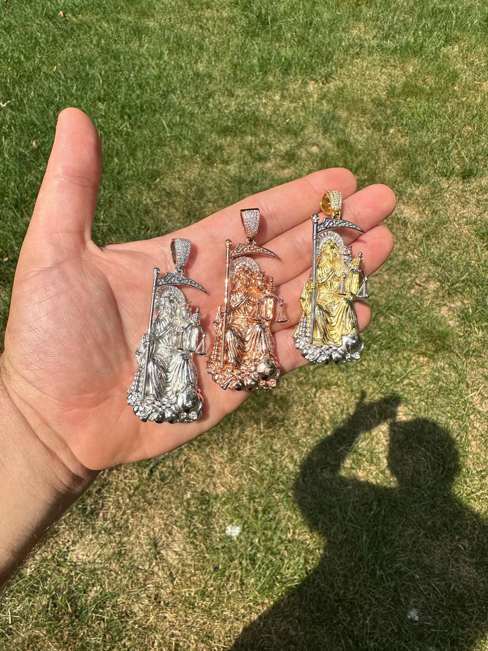 MOISSANITE Santa Muerte Grim Reaper Pendant 925 Silver / 14k Gold Rose Necklace 21 MOISSANITE Santa Muerte Grim Reaper Pendant 925 Silver / 14k Gold Rose Necklace - Image 19