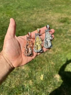 MOISSANITE Santa Muerte Grim Reaper Pendant 925 Silver / 14k Gold Rose Necklace 31 MOISSANITE Santa Muerte Grim Reaper Pendant 925 Silver / 14k Gold Rose Necklace -Harlem Bling Shop harlembling moissanite santa muerte grim reaper pendant 925 silver 14k gold rose necklace 38958.1689723481