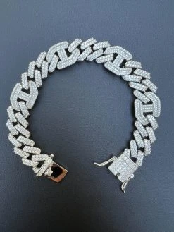 MOISSANITE Solid 925 Silver Mens 15mm Figarucci Gucci Link Prong Cuban Bracelet 18 MOISSANITE Solid 925 Silver Mens 15mm Figarucci Gucci Link Prong Cuban Bracelet -Harlem Bling Shop harlembling moissanite solid 925 silver mens 15mm figarucci gucci link prong cuban bracelet 62792.1665671647