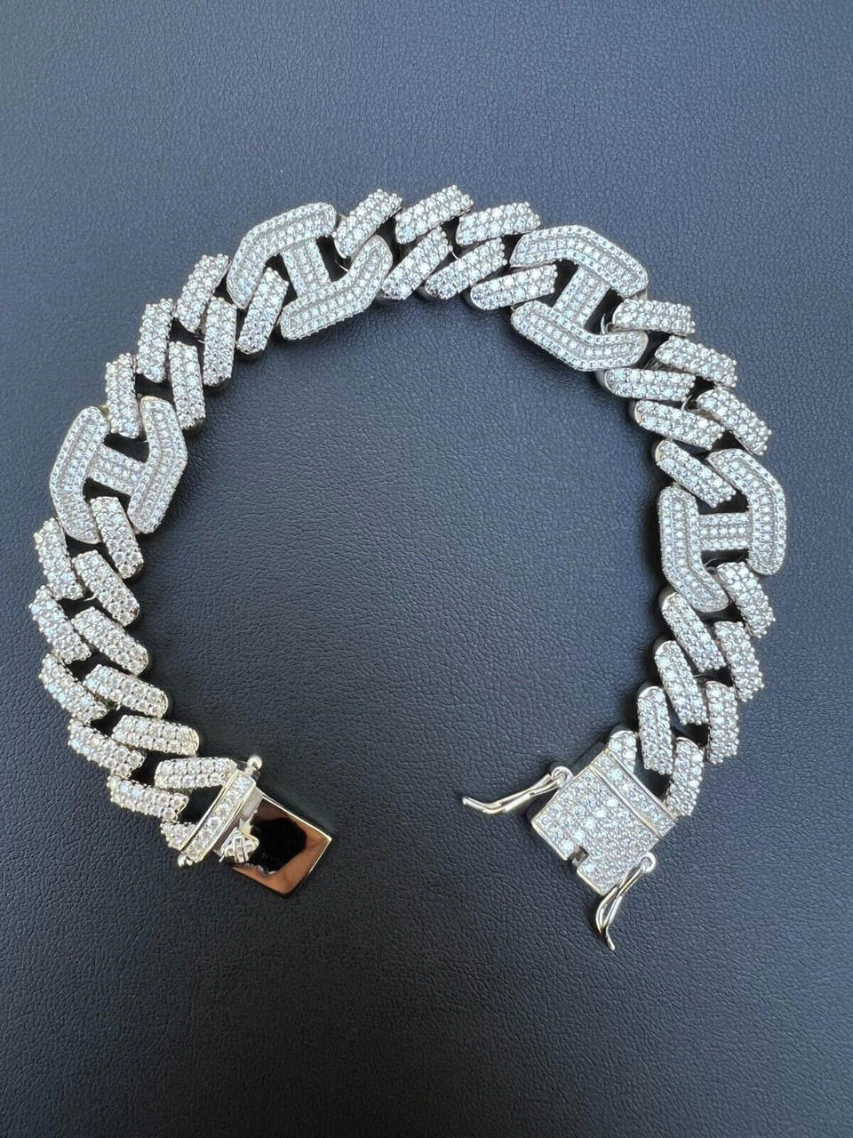 MOISSANITE Solid 925 Silver Mens 15mm Figarucci Gucci Link Prong Cuban Bracelet 7 MOISSANITE Solid 925 Silver Mens 15mm Figarucci Gucci Link Prong Cuban Bracelet - Image 5