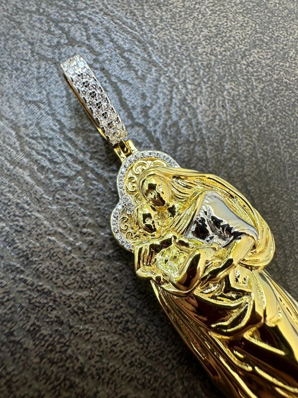 MOISSANITE Virgin Mary 3D Pendant Real 925 Silver/ Yellow Rose Gold Necklace 12 MOISSANITE Virgin Mary 3D Pendant Real 925 Silver/ Yellow Rose Gold Necklace - Image 10