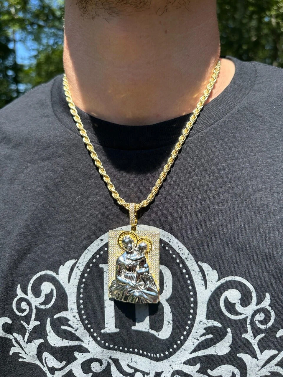 MOISSANITE Virgin Mary Pendant Real 925 Silver Necklace Large 2.5" Ice Out Piece 19 MOISSANITE Virgin Mary Pendant Real 925 Silver Necklace Large 2.5" Ice Out Piece - Image 17