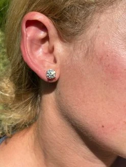 Real 4ct TW Moissanite Solitaire Stud Earrings 14k Gold Vermeil - GRA D VVS1 8mm 20 Real 4ct TW Moissanite Solitaire Stud Earrings 14k Gold Vermeil - GRA D VVS1 8mm -Harlem Bling Shop harlembling real 4ct tw moissanite solitaire stud earrings 14k gold vermeil gra d vvs1 8mm 46144.1664371348