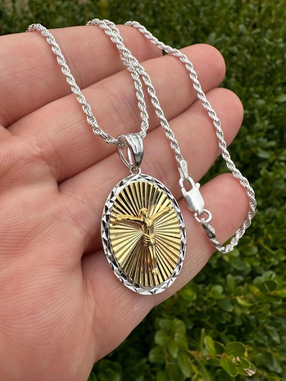 Real 925 Silver 14k Gold Plated Jesus Medallion Pendant Diamond Cut Necklace 5 Real 925 Silver 14k Gold Plated Jesus Medallion Pendant Diamond Cut Necklace - Image 3