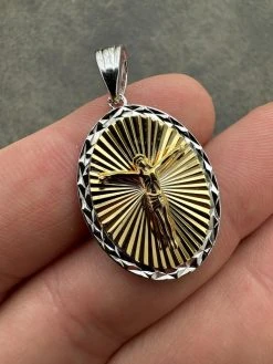 Real 925 Silver 14k Gold Plated Jesus Medallion Pendant Diamond Cut Necklace 29 Real 925 Silver 14k Gold Plated Jesus Medallion Pendant Diamond Cut Necklace -Harlem Bling Shop harlembling real 925 silver 14k gold plated jesus medallion pendant diamond cut necklace 72811.1678215050