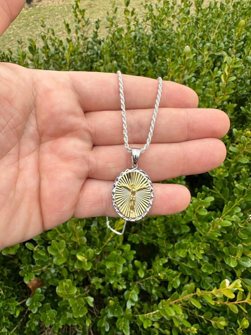 Real 925 Silver 14k Gold Plated Jesus Medallion Pendant Diamond Cut Necklace 15 Real 925 Silver 14k Gold Plated Jesus Medallion Pendant Diamond Cut Necklace - Image 13