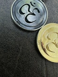 Real 925 Silver / 14k Gold Plated Ohn Hindu Om Big 1" Medallion Pendant Necklace 26 Real 925 Silver / 14k Gold Plated Ohn Hindu Om Big 1" Medallion Pendant Necklace -Harlem Bling Shop harlembling real 925 silver 14k gold plated ohn hindu om big 1 medallion pendant necklace 24524.1684271235