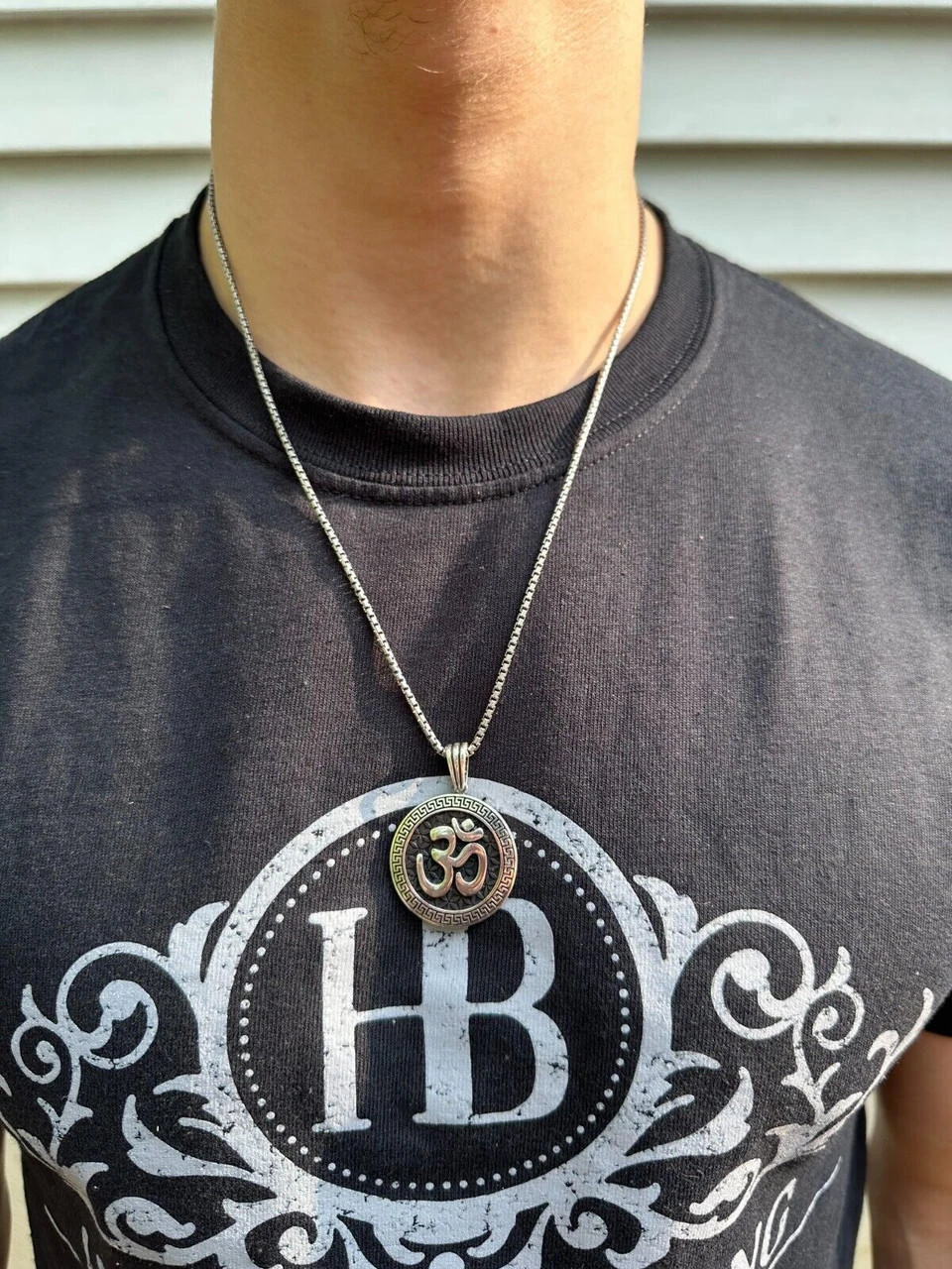 Real 925 Silver / 14k Gold Plated Ohn Hindu Om Big 1" Medallion Pendant Necklace 7 Real 925 Silver / 14k Gold Plated Ohn Hindu Om Big 1" Medallion Pendant Necklace - Image 5