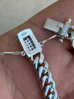 Real 925 Silver 6mm Iced Miami Cuban Out Bracelet MOISSANITE Pass Diamond Tester 25 Real 925 Silver 6mm Iced Miami Cuban Out Bracelet MOISSANITE Pass Diamond Tester -Harlem Bling Shop harlembling real 925 silver 6mm iced miami cuban out bracelet moissanite pass diamond tester 02987.1664372017
