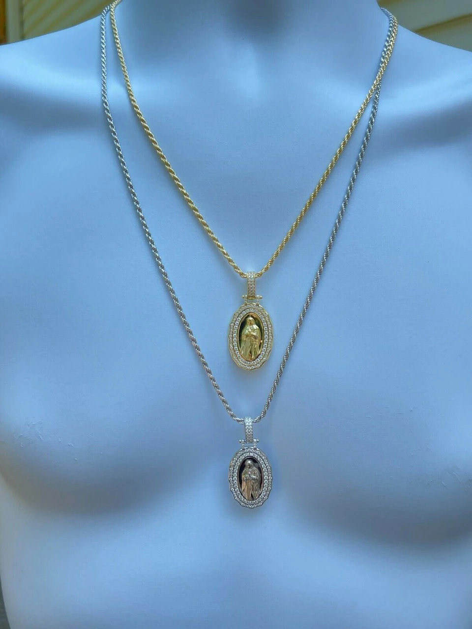 Real 925 Silver / Gold MOISSANITE Virgin Mary Necklace Pendant Iced Medallion 7 Real 925 Silver / Gold MOISSANITE Virgin Mary Necklace Pendant Iced Medallion - Image 5