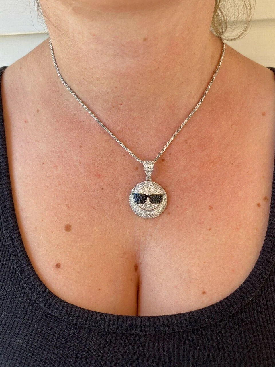 Real 925 Silver Hip Hop Cool Pendant Necklace Iced Smiley W. Sunglasses Emoji 7 Real 925 Silver Hip Hop Cool Pendant Necklace Iced Smiley W. Sunglasses Emoji - Image 5