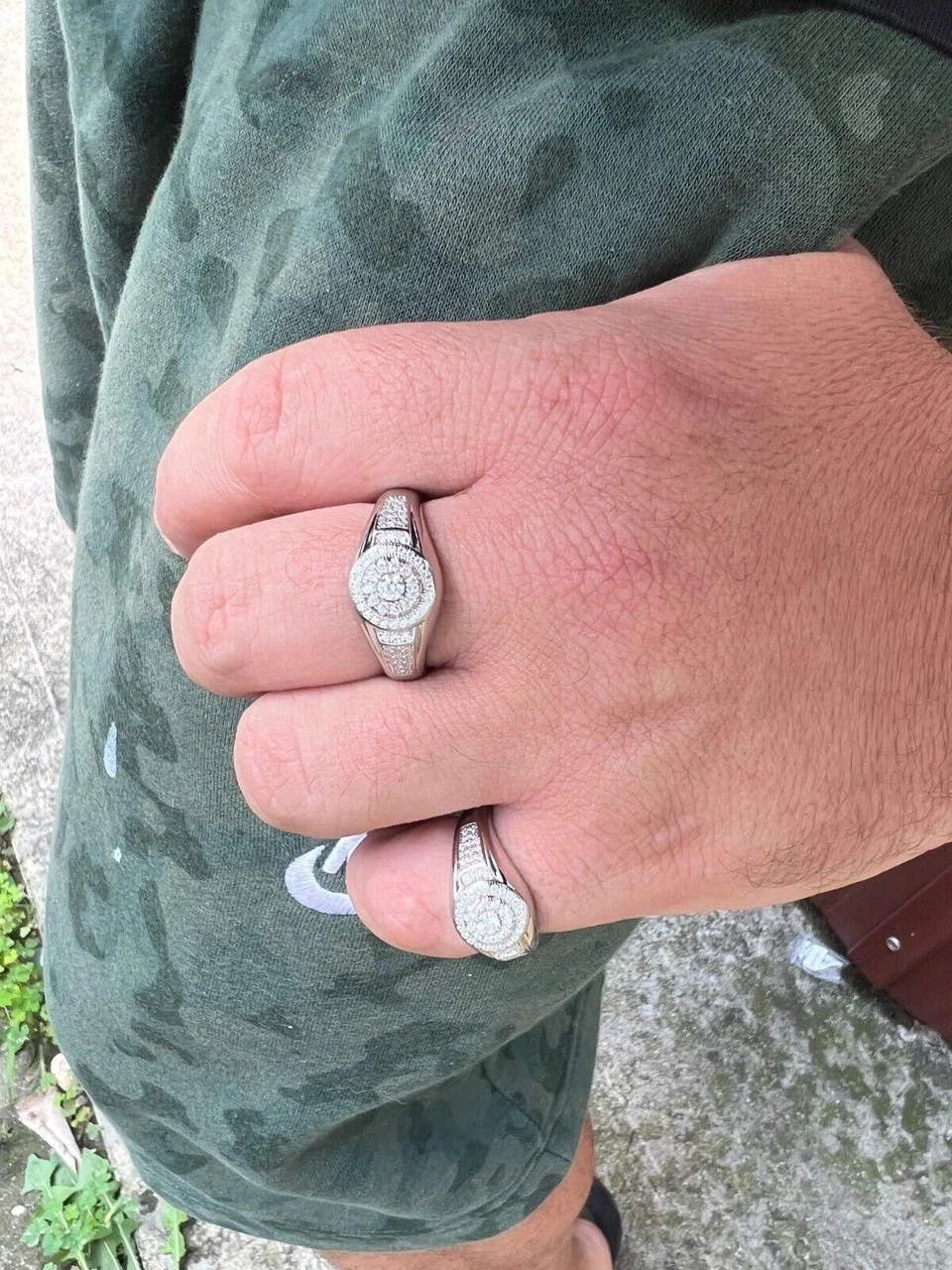 Real 925 Silver Iced 0.6ct VVS Moissanite Jewelry Pinky Ring Pass Diamond Test 14 Real 925 Silver Iced 0.6ct VVS Moissanite Jewelry Pinky Ring Pass Diamond Test - Image 12