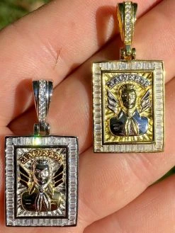 Real 925 Sterling Silver & Gold Iced Jesus Malverde Medallion Protección Medalla