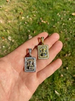 Real 925 Sterling Silver & Gold Iced Jesus Malverde Medallion Protección Medalla 18 Real 925 Sterling Silver & Gold Iced Jesus Malverde Medallion Protección Medalla -Harlem Bling Shop harlembling real 925 sterling silver and gold iced jesus malverde medallion proteccion medalla 87732.1664387444