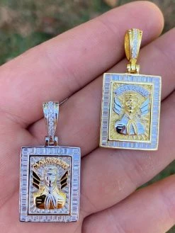 Real 925 Sterling Silver & Gold Iced Jesus Malverde Medallion Protección Medalla 20 Real 925 Sterling Silver & Gold Iced Jesus Malverde Medallion Protección Medalla -Harlem Bling Shop harlembling real 925 sterling silver and gold iced jesus malverde medallion proteccion medalla 97704.1664397124