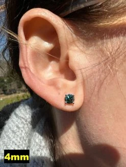 Real Green Moissanite Screwback Stud Earrings 925 Silver 3-8mm Iced Pass Tester 31 Real Green Moissanite Screwback Stud Earrings 925 Silver 3-8mm Iced Pass Tester -Harlem Bling Shop harlembling real green moissanite screwback stud earrings 925 silver 3 8mm iced pass tester 08706.1679426667