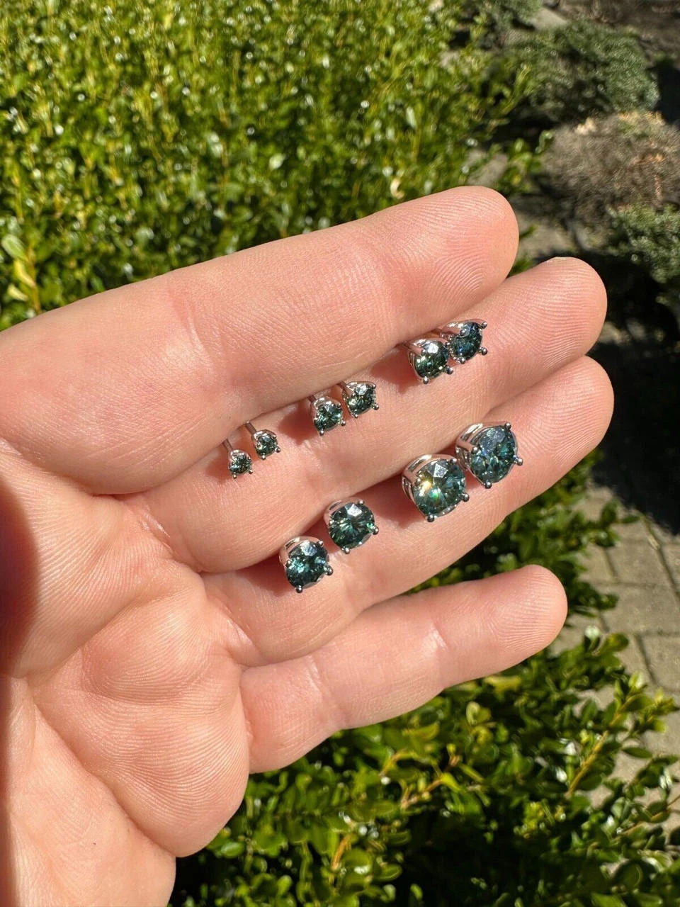 Real Green Moissanite Screwback Stud Earrings 925 Silver 3-8mm Iced Pass Tester 15 Real Green Moissanite Screwback Stud Earrings 925 Silver 3-8mm Iced Pass Tester - Image 13