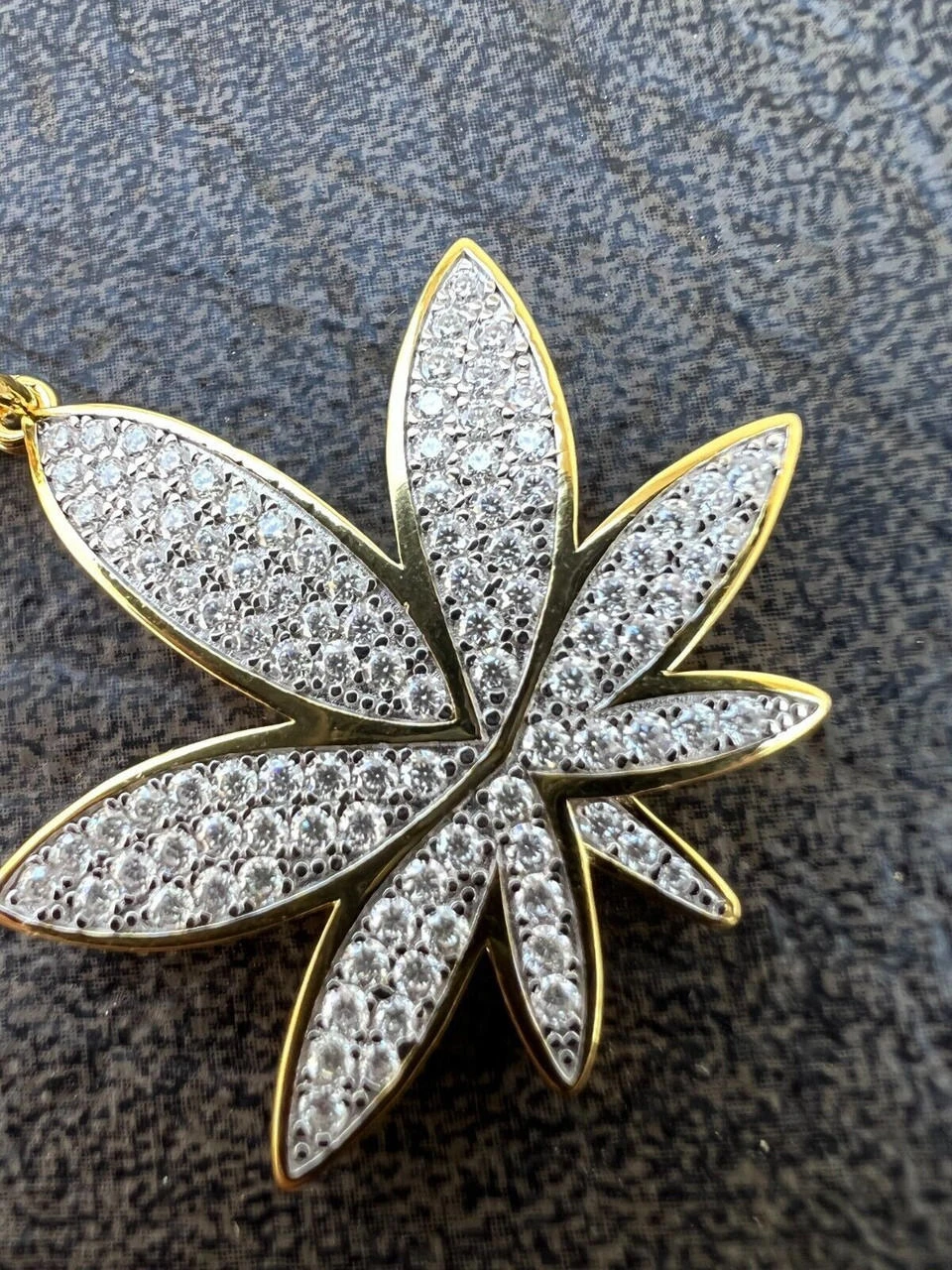 Real Iced VVS MOISSANITE 925 Silver/Gold Plated Marijuana Weed Pendant Necklace 14 Real Iced VVS MOISSANITE 925 Silver/Gold Plated Marijuana Weed Pendant Necklace - Image 12