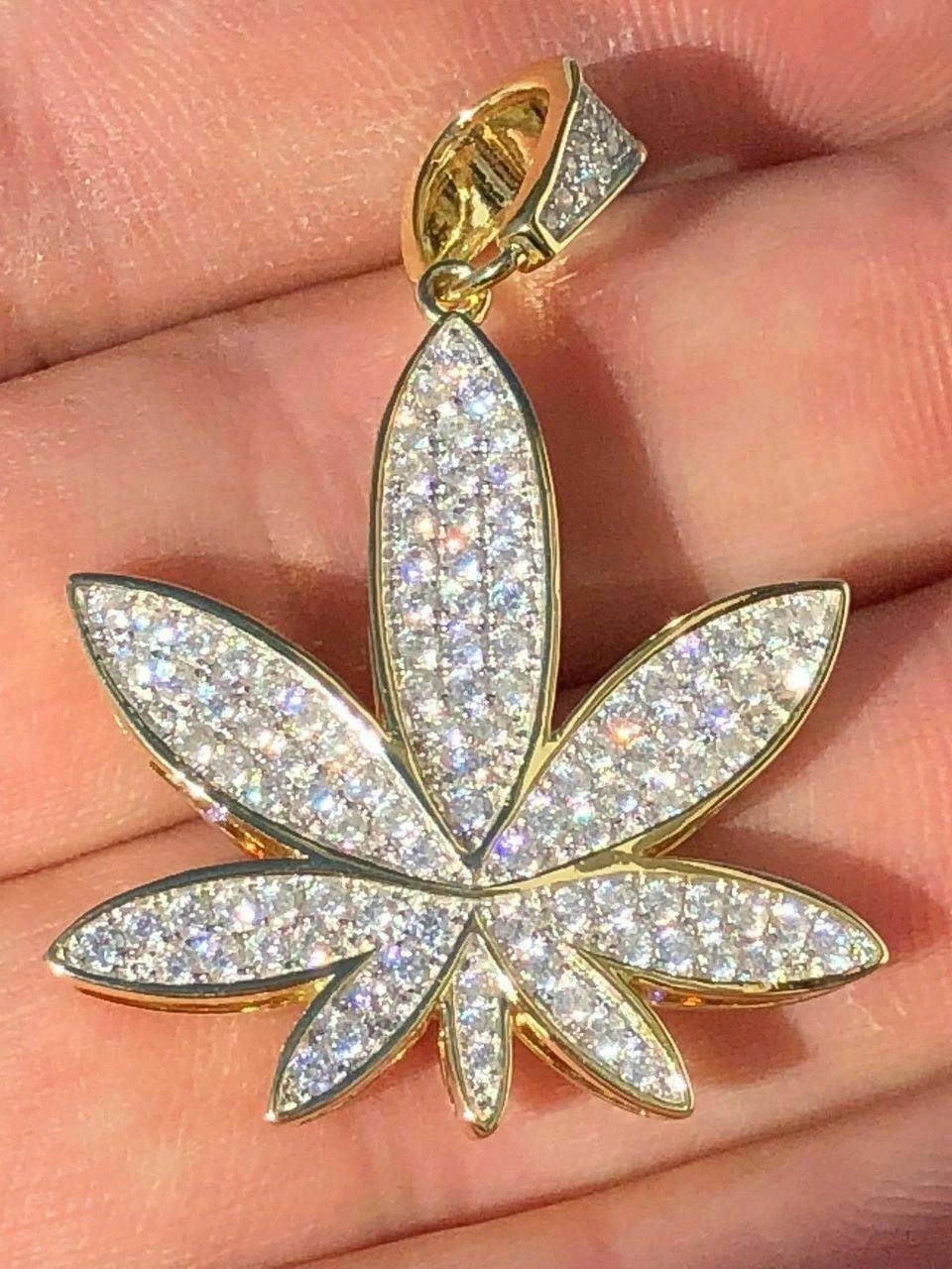 Real Iced VVS MOISSANITE 925 Silver/Gold Plated Marijuana Weed Pendant Necklace 7 Real Iced VVS MOISSANITE 925 Silver/Gold Plated Marijuana Weed Pendant Necklace - Image 5
