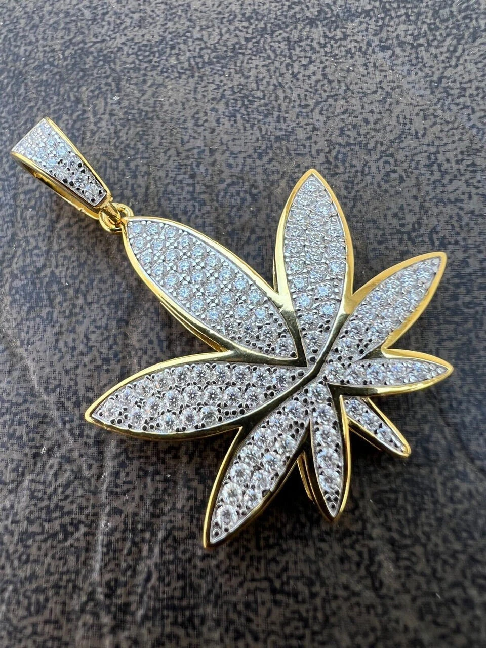 Real Iced VVS MOISSANITE 925 Silver/Gold Plated Marijuana Weed Pendant Necklace 4 Real Iced VVS MOISSANITE 925 Silver/Gold Plated Marijuana Weed Pendant Necklace - Image 2