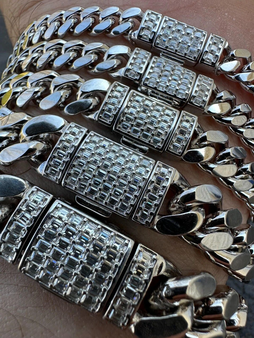 Real Miami Cuban Link Bracelet 925 Silver Baguette MOISSANITE Clasp Pass Tester 7 Real Miami Cuban Link Bracelet 925 Silver Baguette MOISSANITE Clasp Pass Tester - Image 5