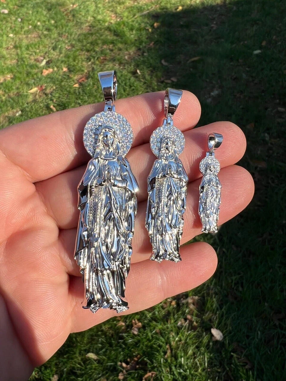 Real MOISSANITE 925 Silver Virgin Mary Guadalupe Pendant Iced Necklace - 3 Sizes 12 Real MOISSANITE 925 Silver Virgin Mary Guadalupe Pendant Iced Necklace - 3 Sizes - Image 10