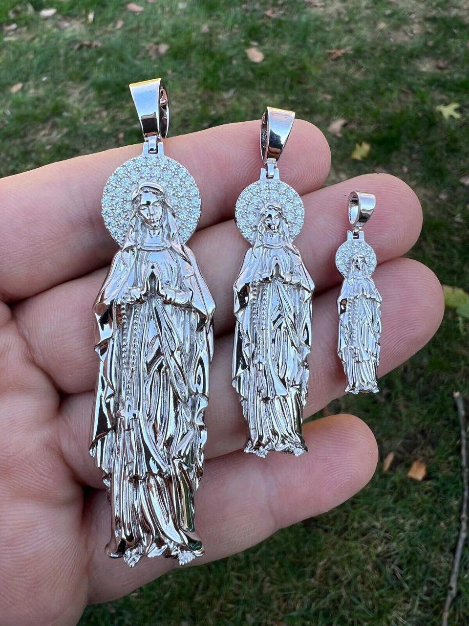 Real MOISSANITE 925 Silver Virgin Mary Guadalupe Pendant Iced Necklace - 3 Sizes 11 Real MOISSANITE 925 Silver Virgin Mary Guadalupe Pendant Iced Necklace - 3 Sizes - Image 9